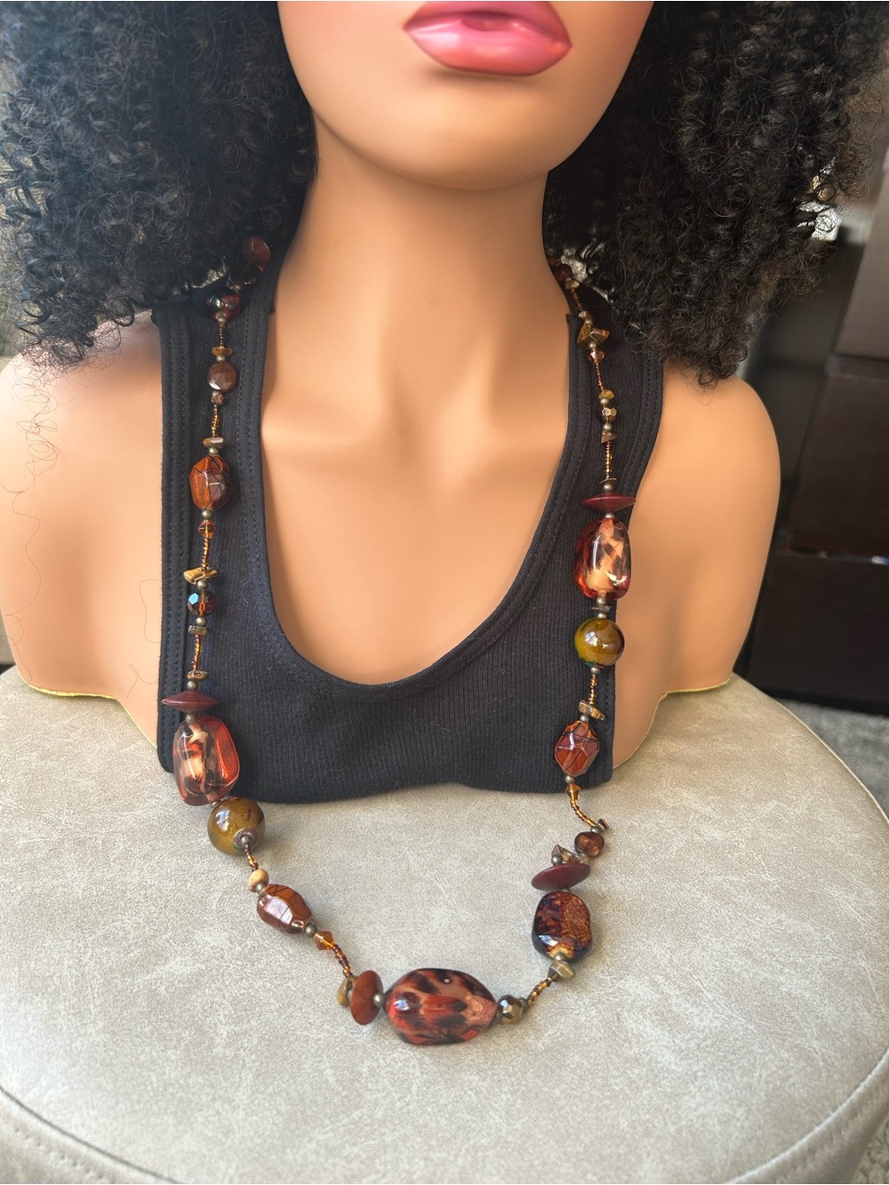 ✨Vintage Handcrafted Brown & Amber Beaded Women’s Necklace